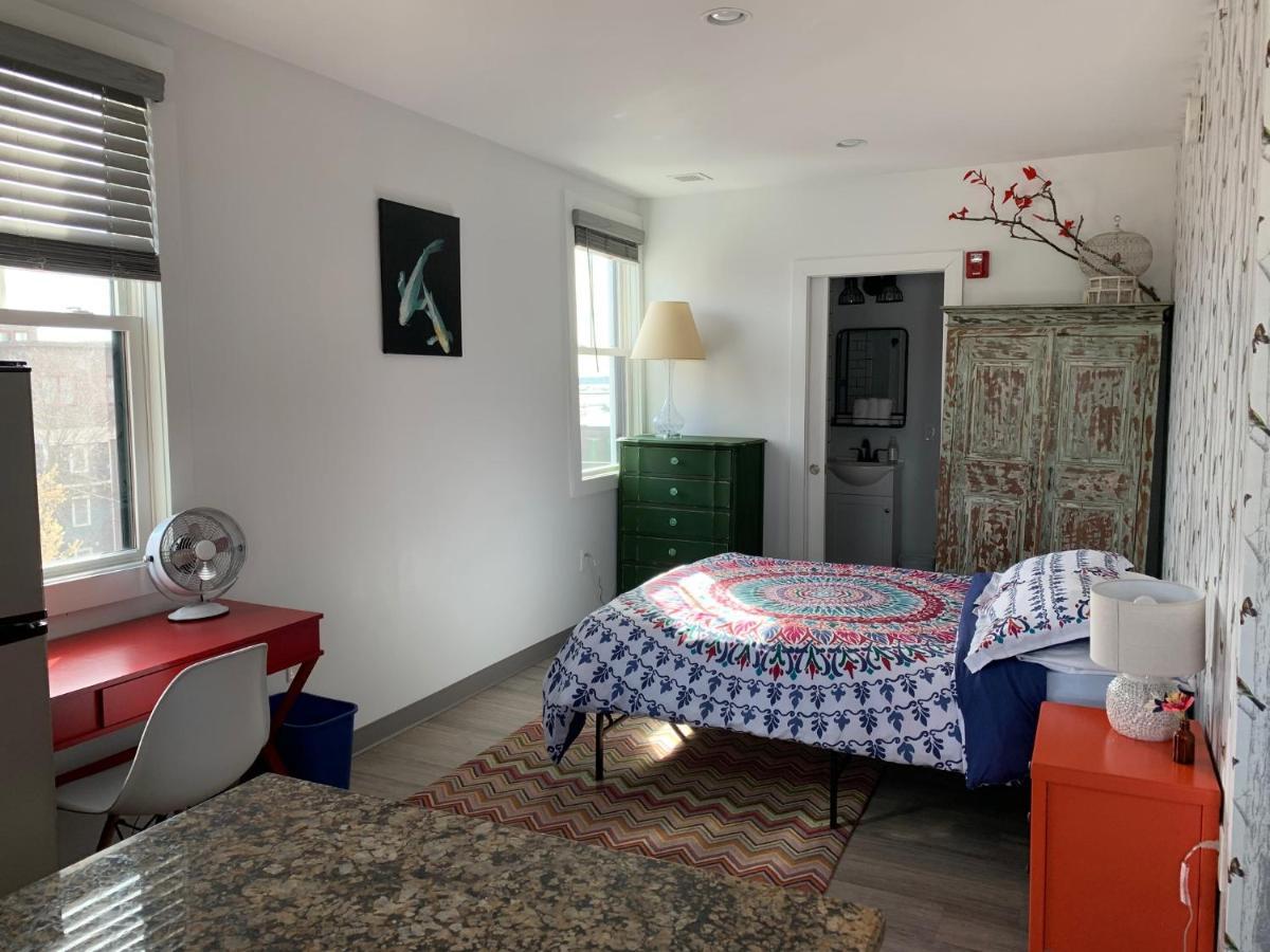 פורטלנד Black Elephant Hostel מראה חיצוני תמונה