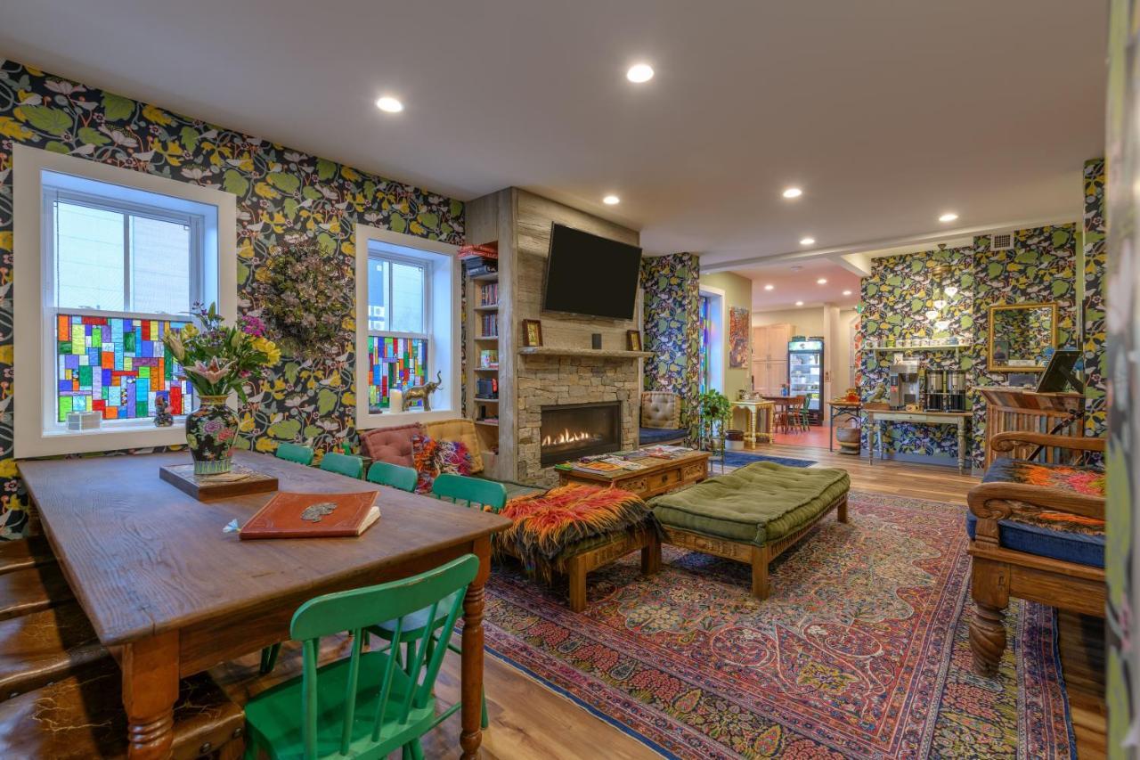 פורטלנד Black Elephant Hostel מראה חיצוני תמונה